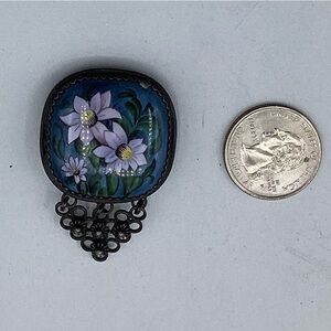Vintage Art Nouveau Style Floral Hand-painted Brooch FS2